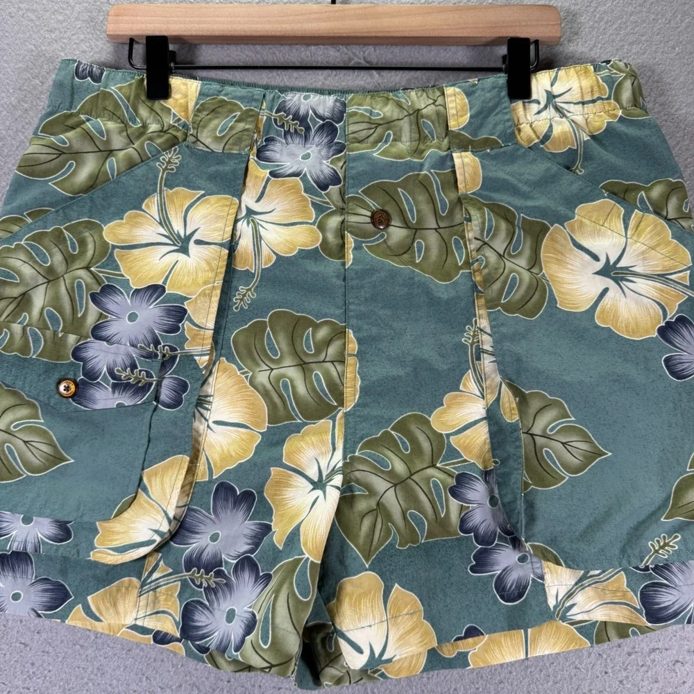 Tommy Bahama Swim Trunks Mens Medium Blue Floral Bungalo Beach Hawaiian Vacation